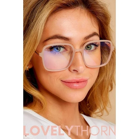 QUAY // ltd ed jlo collaboration nude xl square blue light glasses - Picture 11 of 16